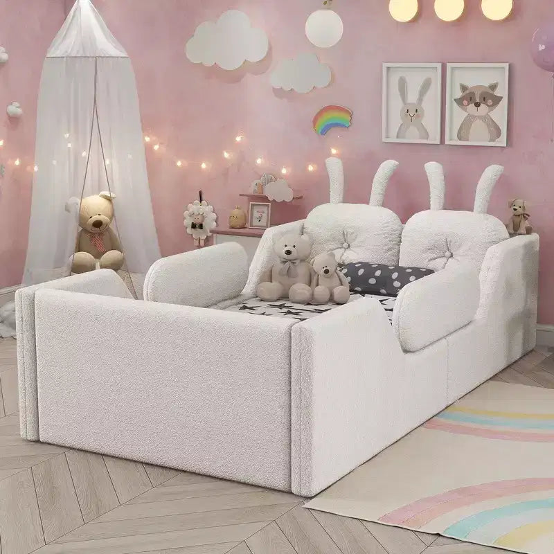 Whisen eenpersoonsbed met platform, gestoffeerd kinderbedframe voor op de vloer met konijnenkussen en afneembare zijhekken
