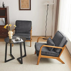 Gestoffeerde accentstoel in midcenturymoderne stijl