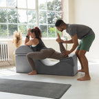 Avana Kami umwandelbare Chaiselongue / Yoga und Massage - 2-in-1-Hocker mit verstecktem ausklappbarem Yoga-Loungesessel, Mikrosamt - N/A