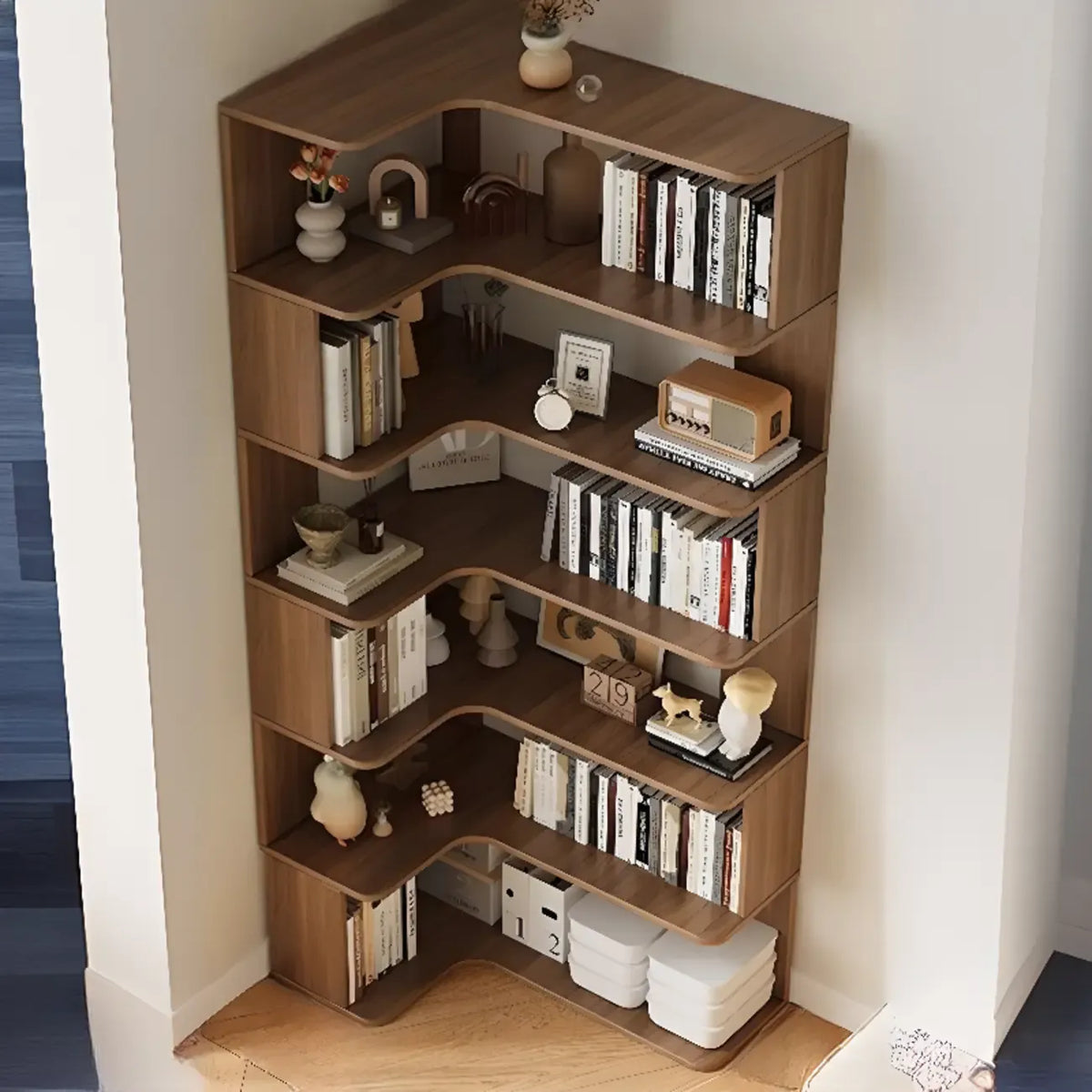 Libreria angolare in legno ingegnerizzato con 6 ripiani