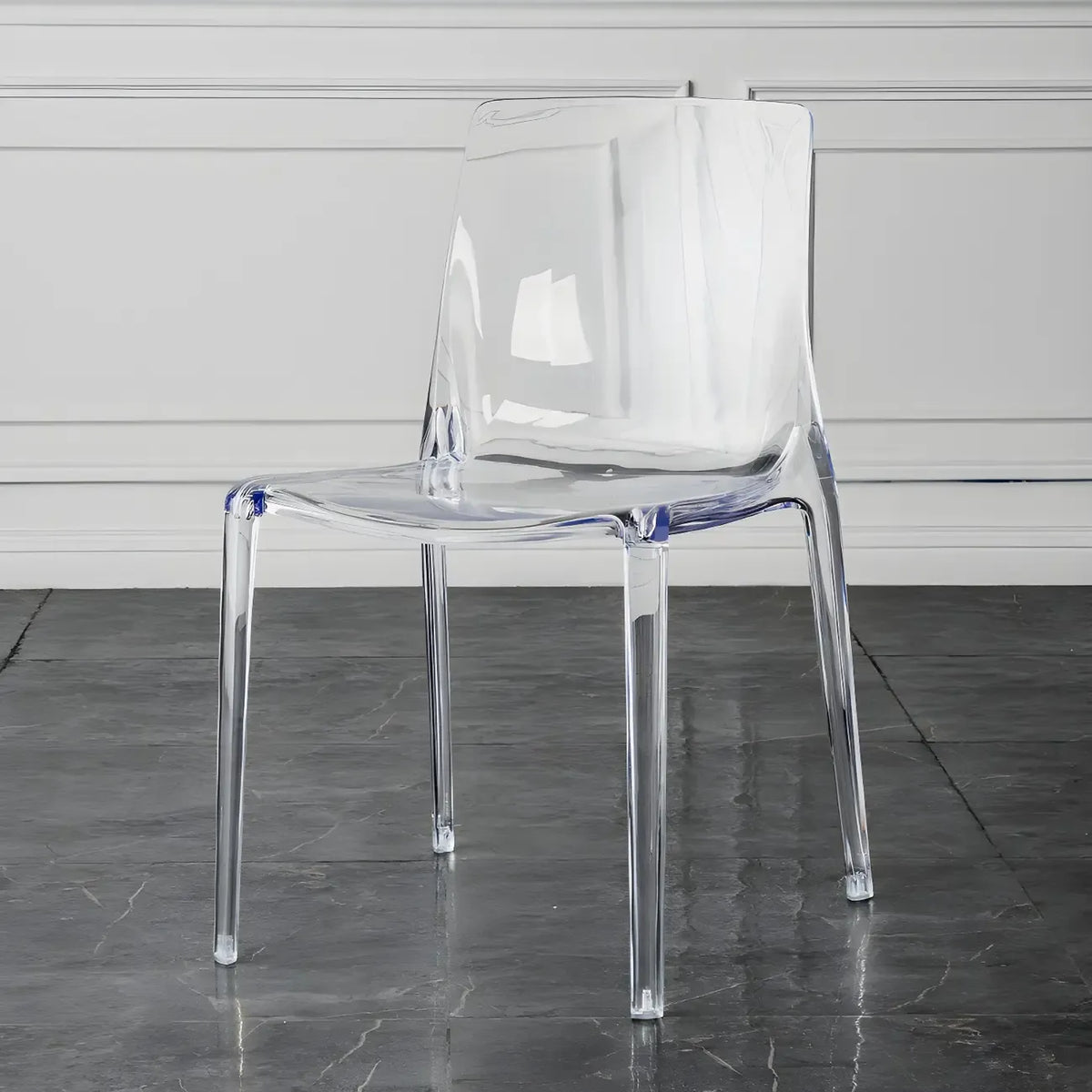 Chaise de salle à manger ambre en acrylique, sans accoudoirs et à dossier bas