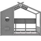 Vloerbed in huisjesvorm met ingebouwde opbergplanken en dak met latten