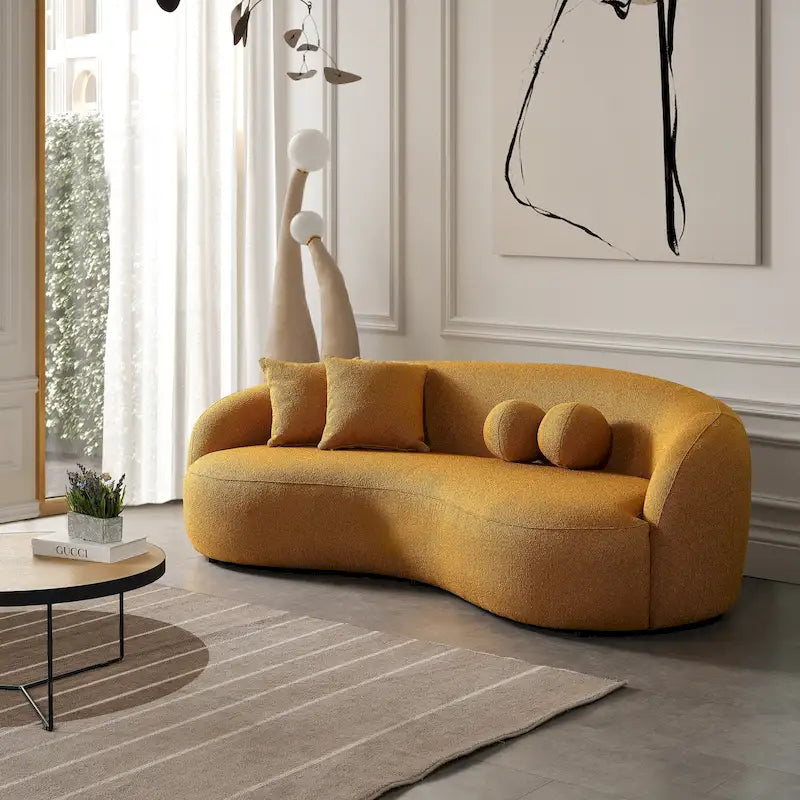 Blaine gebogenes Sofa im Japandi-Stil aus luxuriösem, modernem Bouclé-Stoff