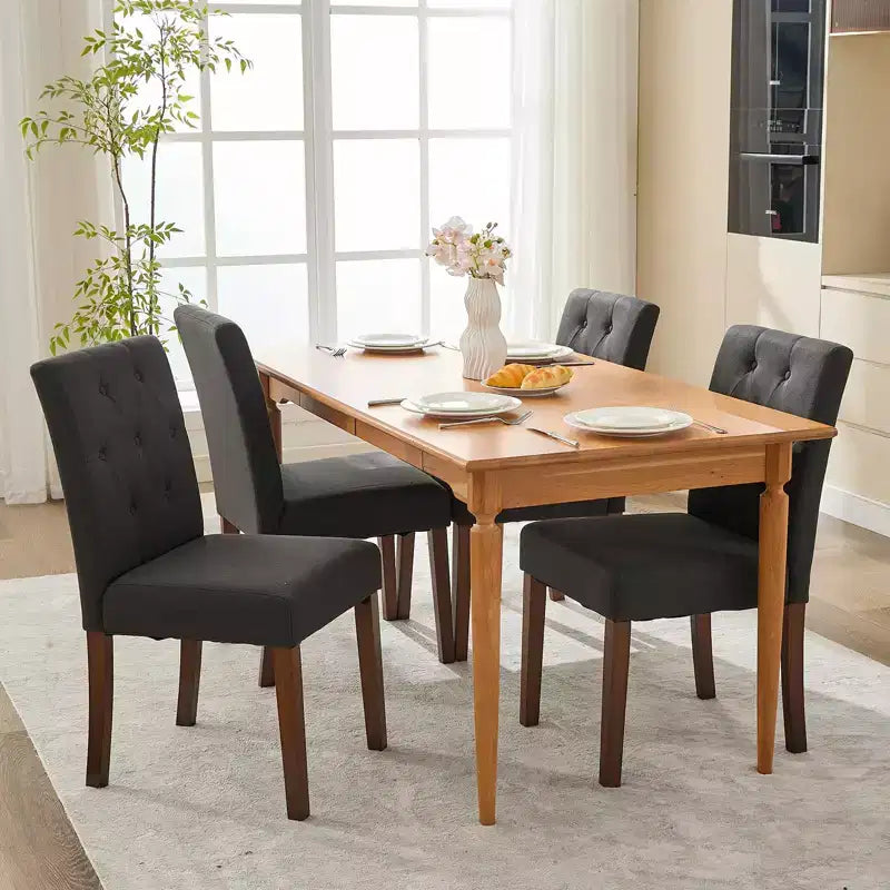 Esszimmerstühle im Parsons-Stil mit Knopfheftung, 6er- / 4er-Set - gepolsterte Küchenstühle aus Stoff mit Holzbeinen und gepolsterten Sitzflächen - Möbel für Wohnzimmer und Küche