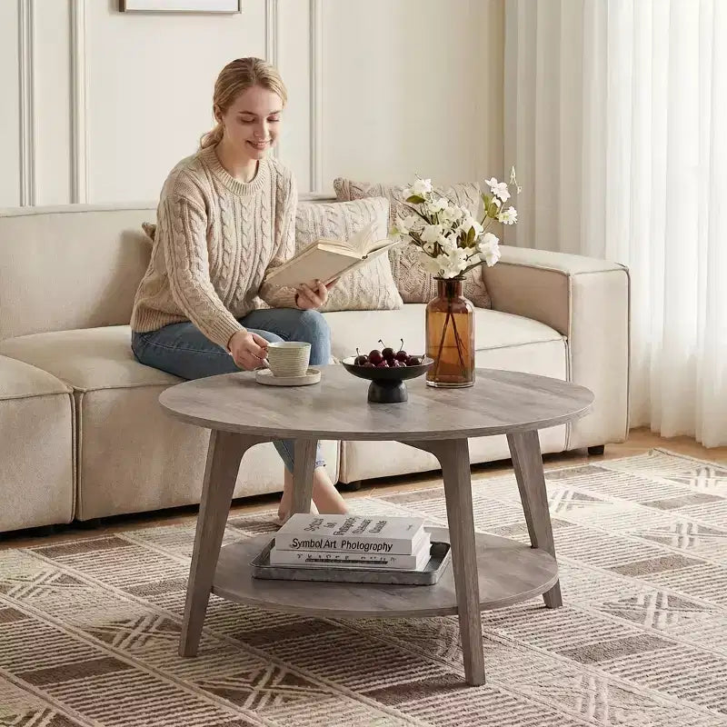 Honingbruine ronde salontafel met 2 opberglagen, afmetingen 31.5 x 17.7 Inches, ideaal voor de woonkamer
