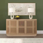 Buffet Contour Plank+Beam en bois massif avec 3 portes, meuble TV de 59 pour le salon