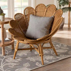 Blossom Akzentstuhl in Blumenform aus honigfarbenem Rattan im Boho-Stil