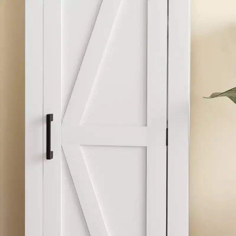 Mobile contenitore HOMCOM in stile rustico con ripiano regolabile, mobile decorativo con un'anta a granaio per il soggiorno, dispensa da pavimento, bianco